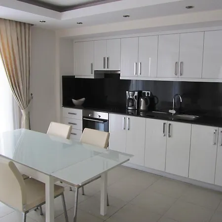 The Hill Apartament Side